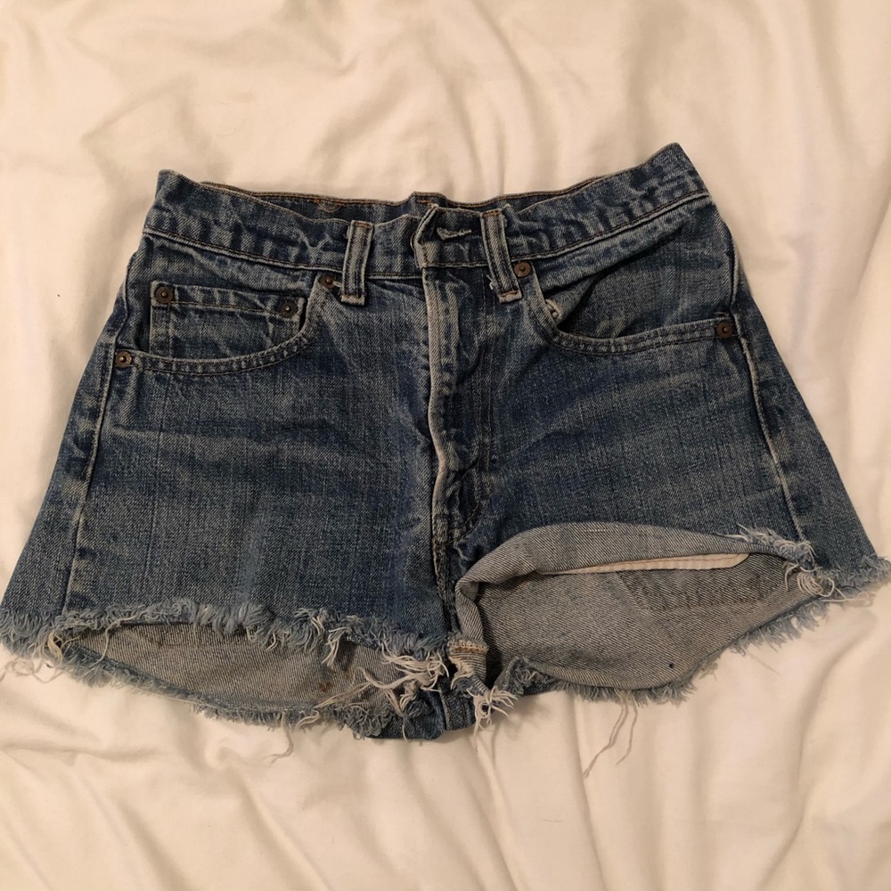 Levi’s high waisted shorts